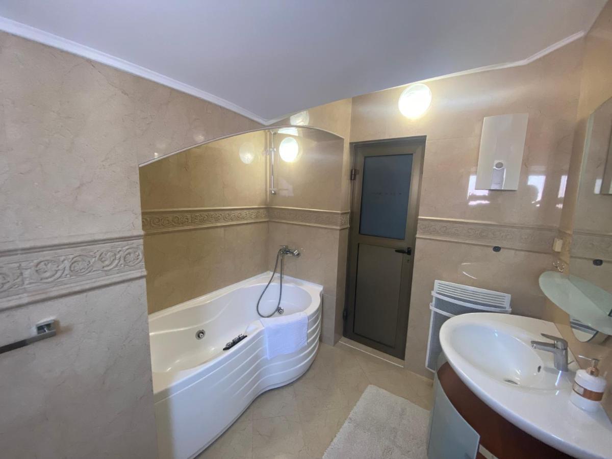 Apartments Adok Budva Exterior foto